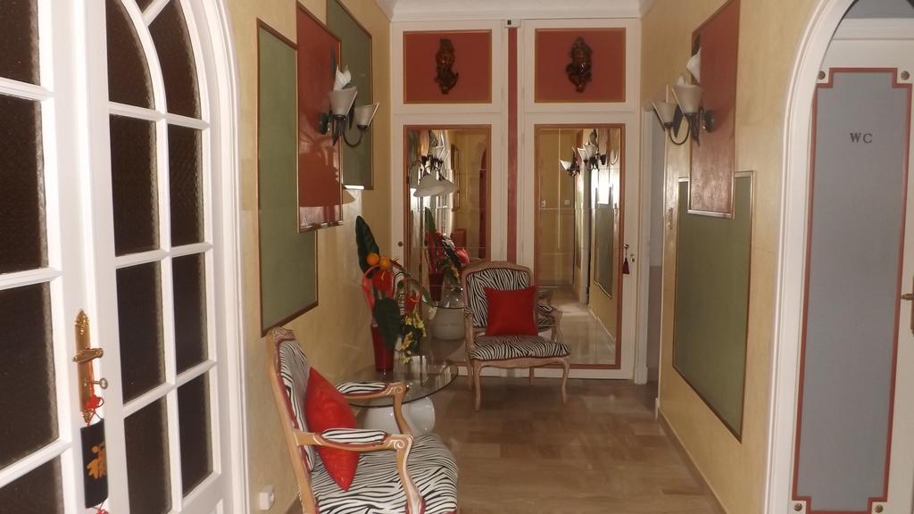 La Gentoliere Bed and Breakfast Pollestres Eksteriør billede